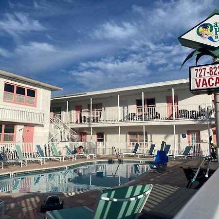 Oasis Palms Resort St. Pete Beach Bagian luar foto